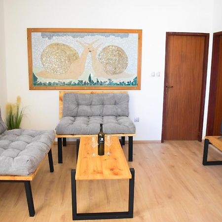 Vila House For Rent Ulika Valbandon Exteriér fotografie